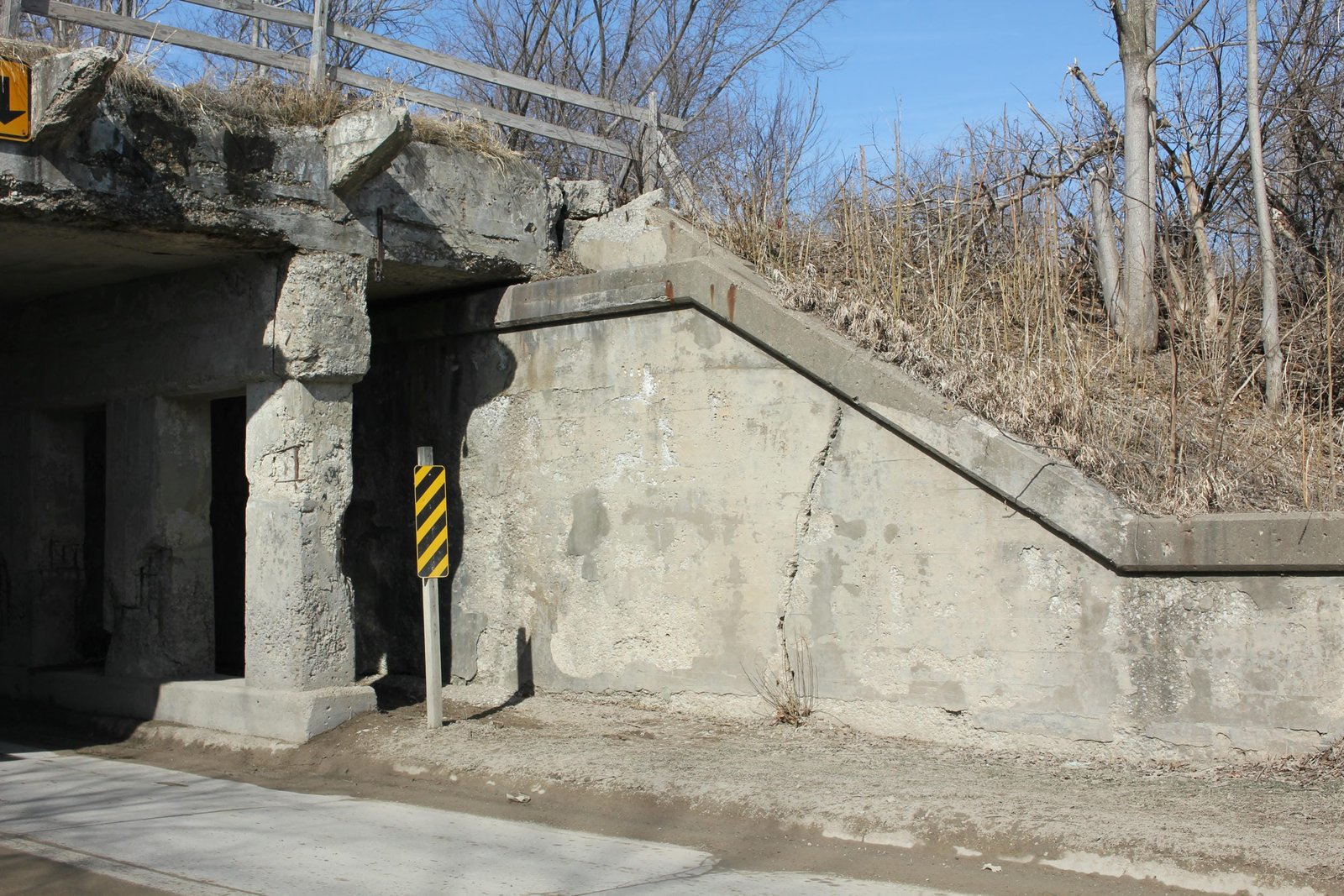 North abutment